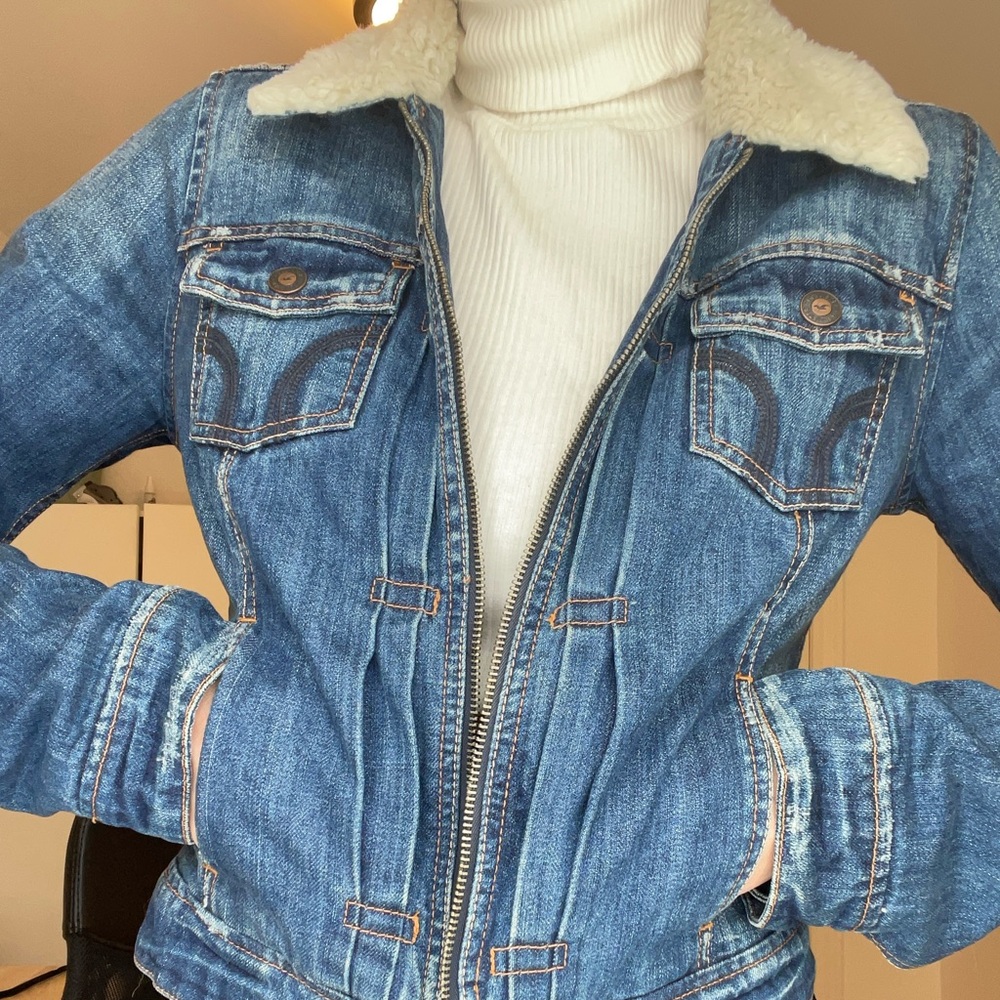 Hollister Sherpa-lined Jean jacket